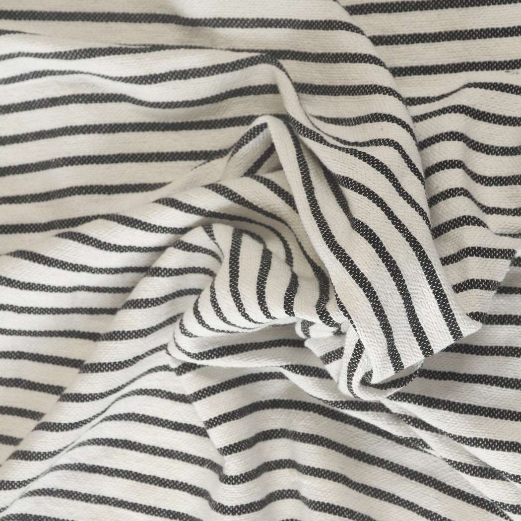 King Lane Black Throw Blanket - Thumbnail - Image 4