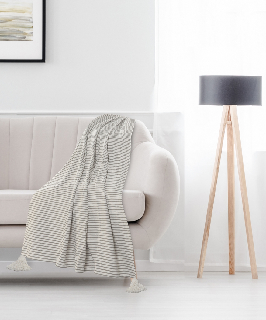 King Lane Gray Throw Blanket - Thumbnail - Image 7