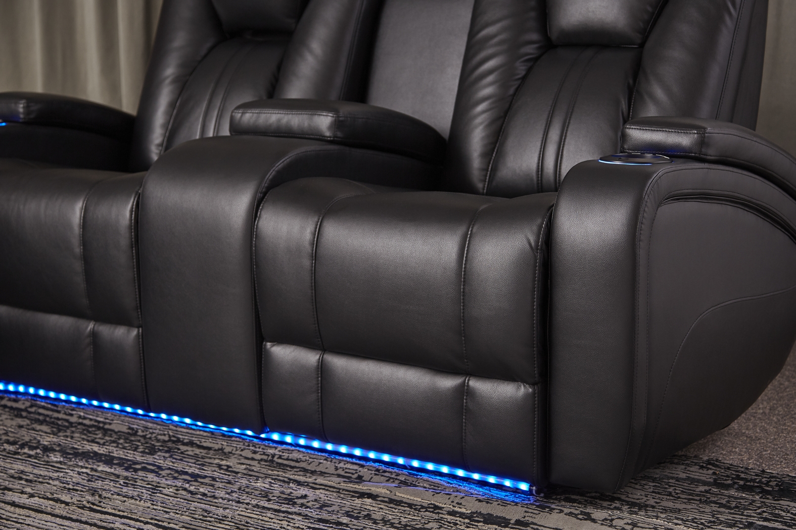 Kingvale Court Black 5 Pc Dual Power Reclining Living Room - Thumbnail - Image 10