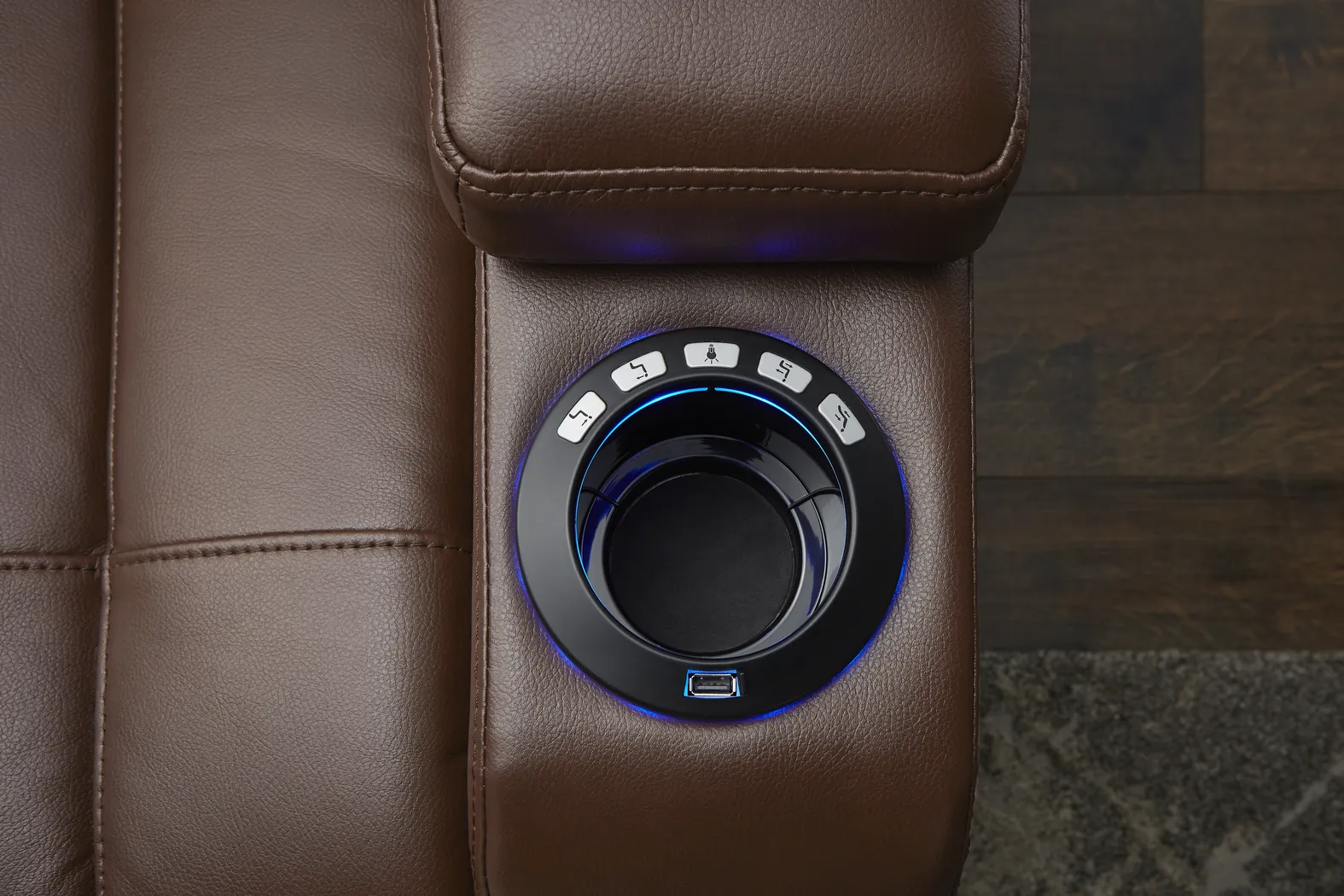 Kingvale Court Mocha Dual Power Reclining Console Loveseat - Image 7