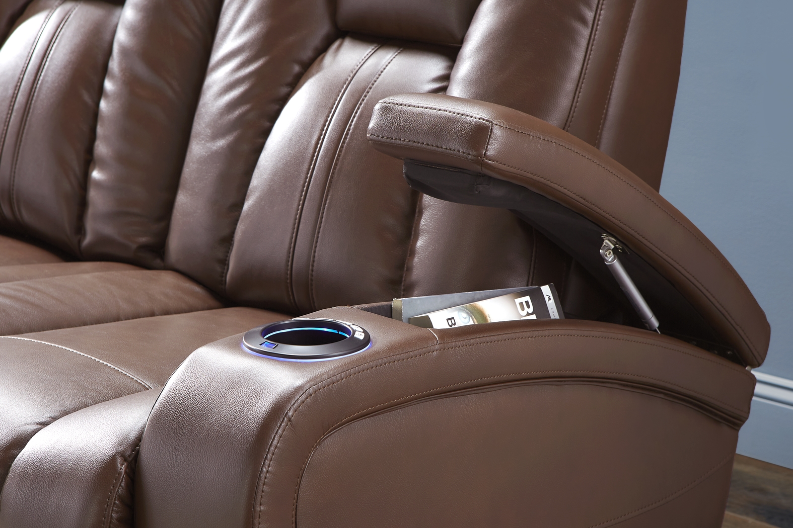 Kingvale Court Mocha 2 Pc Dual Power Reclining Living Room - Thumbnail - Image 9