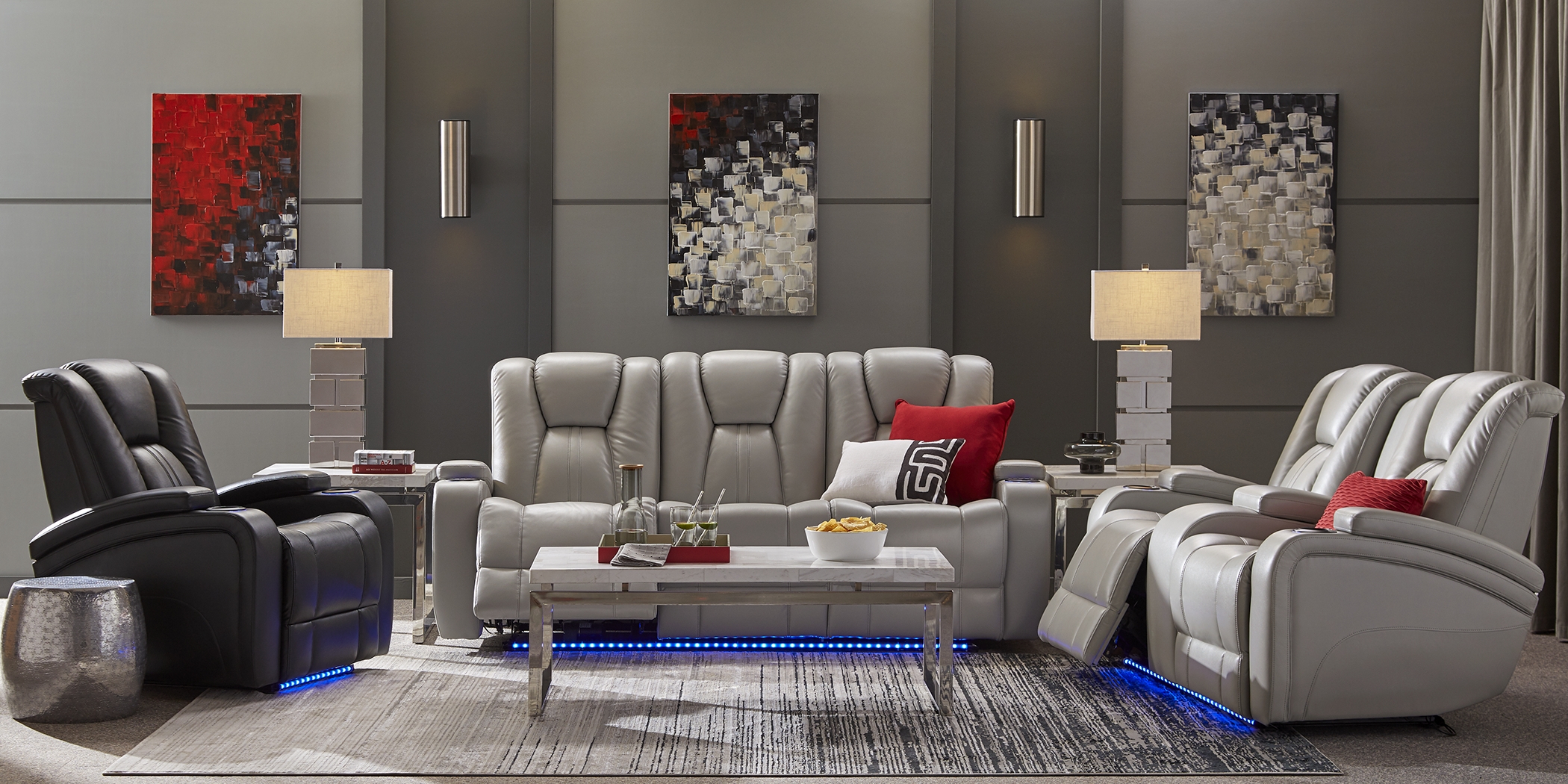 Kingvale Court Platinum 7 Pc Reclining Living Room - Thumbnail - Image 1