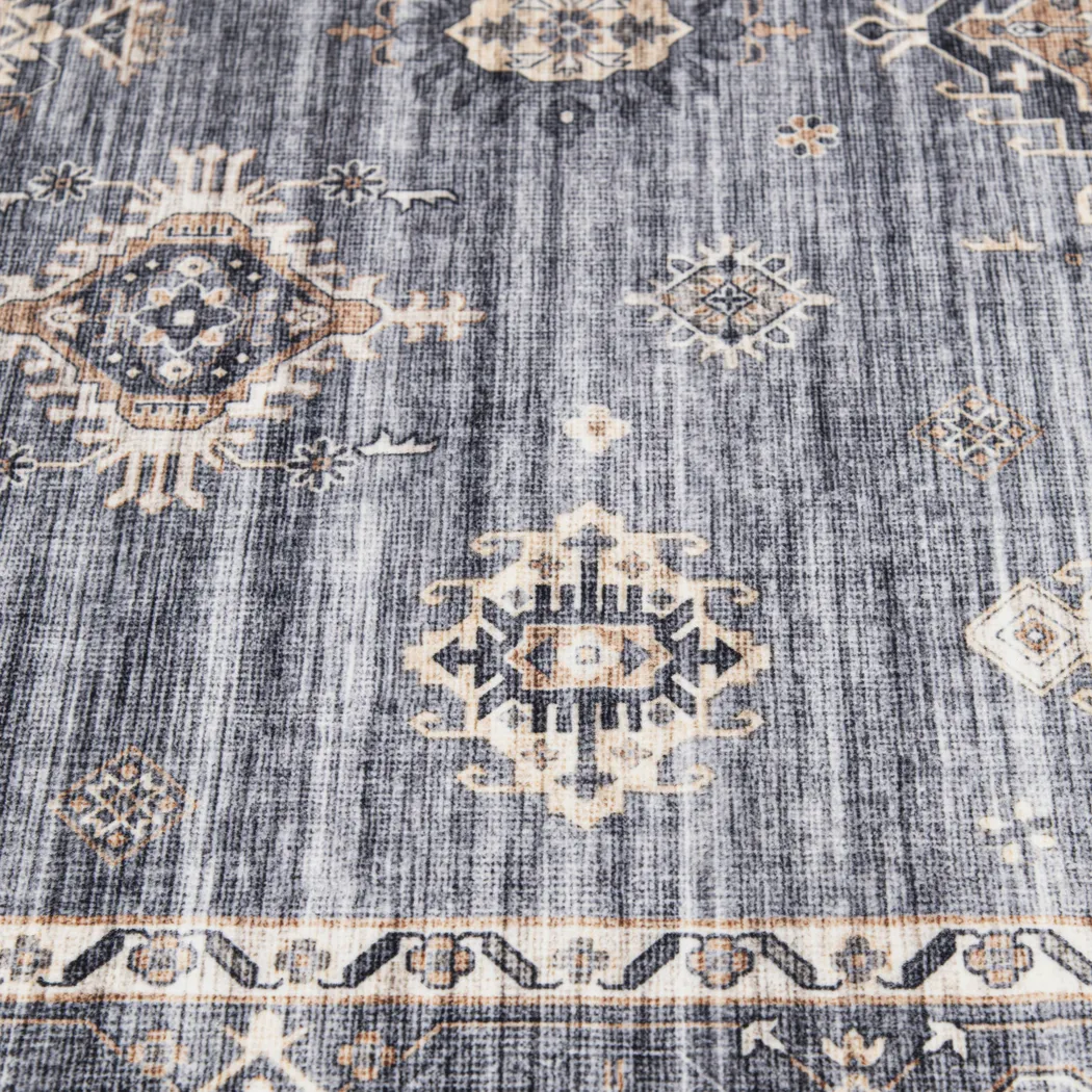 Kinniard Gray 7'5 x 9'5 Rug - Thumbnail - Image 6
