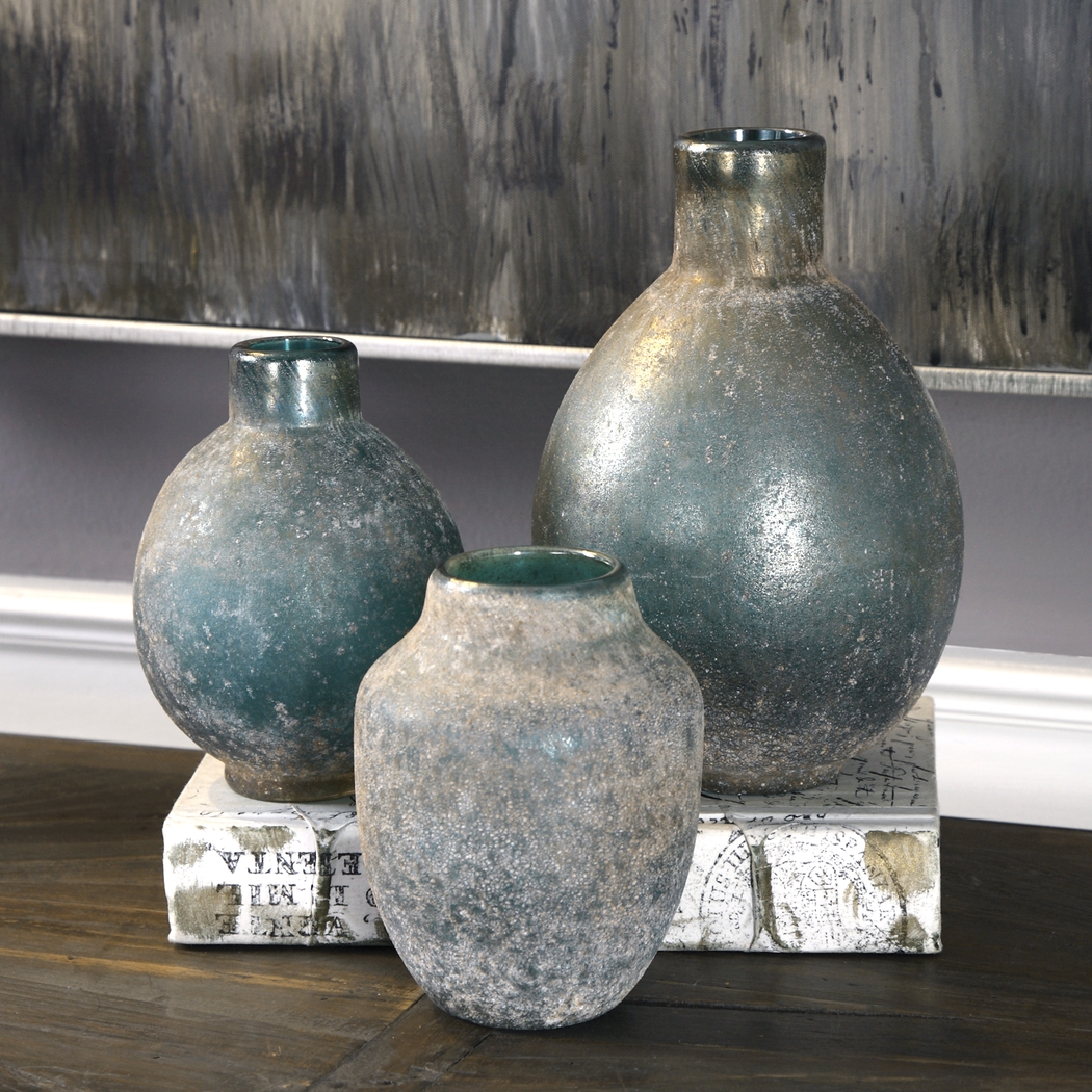 Kipley Blue Vase, Set of 3 - Thumbnail - Image 2
