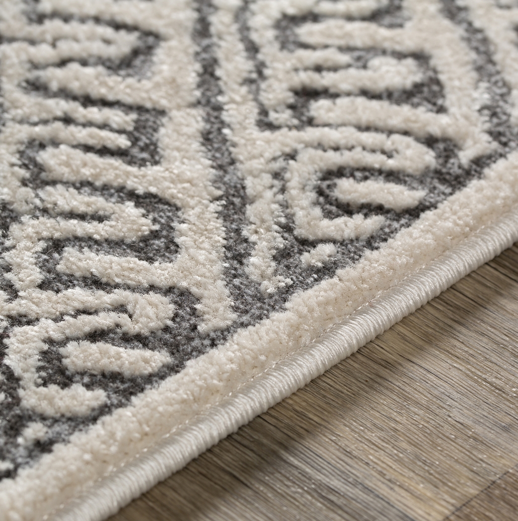 Kishara White 5'3 x 7'3 Rug - Thumbnail - Image 5