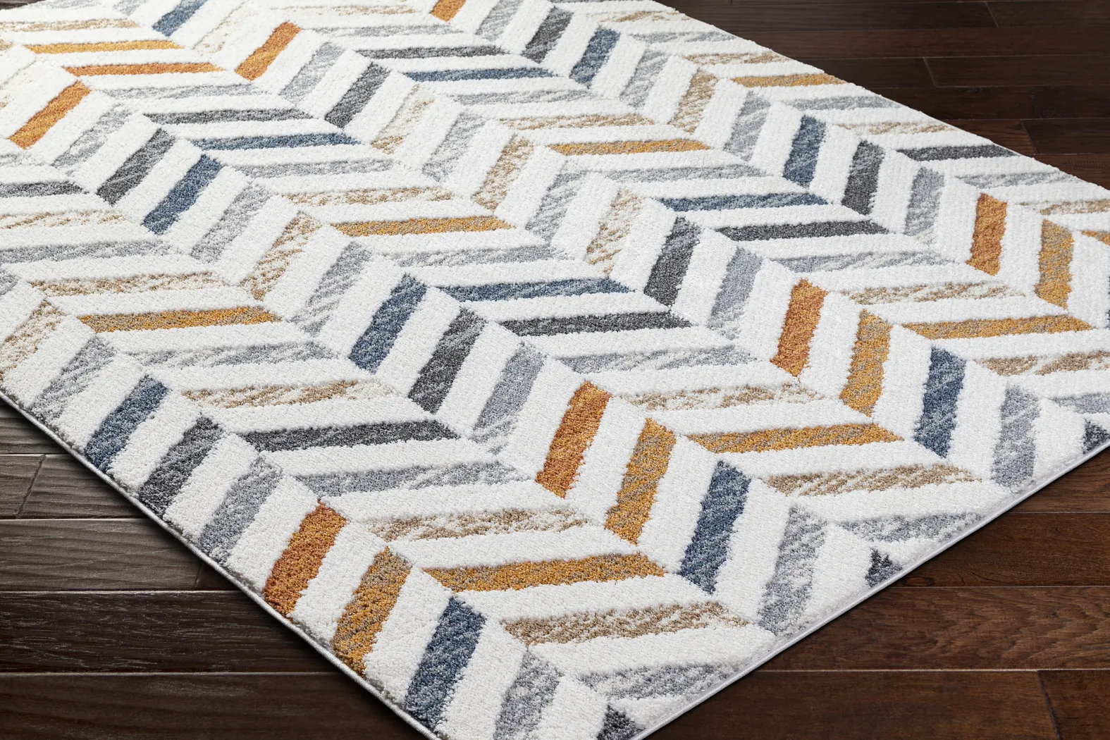 Kisuna Multi 5'3 x 7' Area Rug - Thumbnail - Image 6