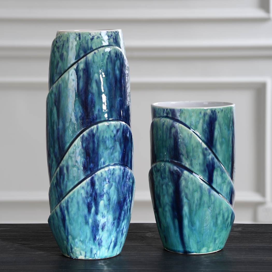 Kobdus Green Vase, Set of 2 - Thumbnail - Image 2