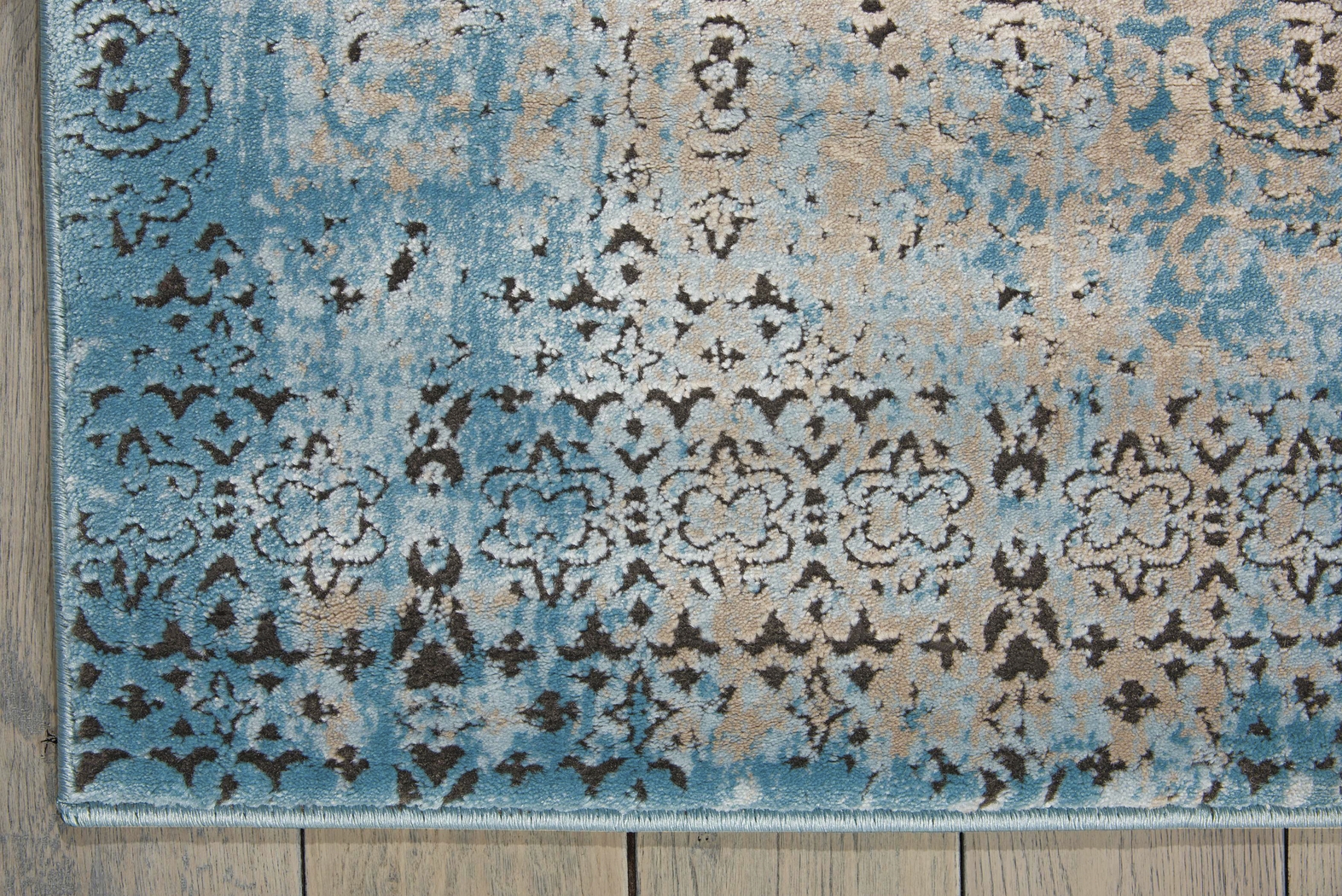 Konnie Blue 5'3 x 7'4 Rug - Thumbnail - Image 2