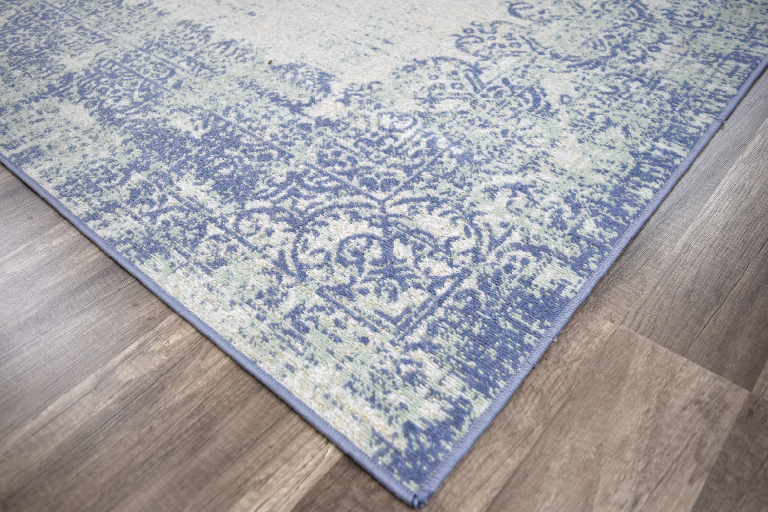 Kovendan Light Blue 8' x 10' Rug - Thumbnail - Image 2