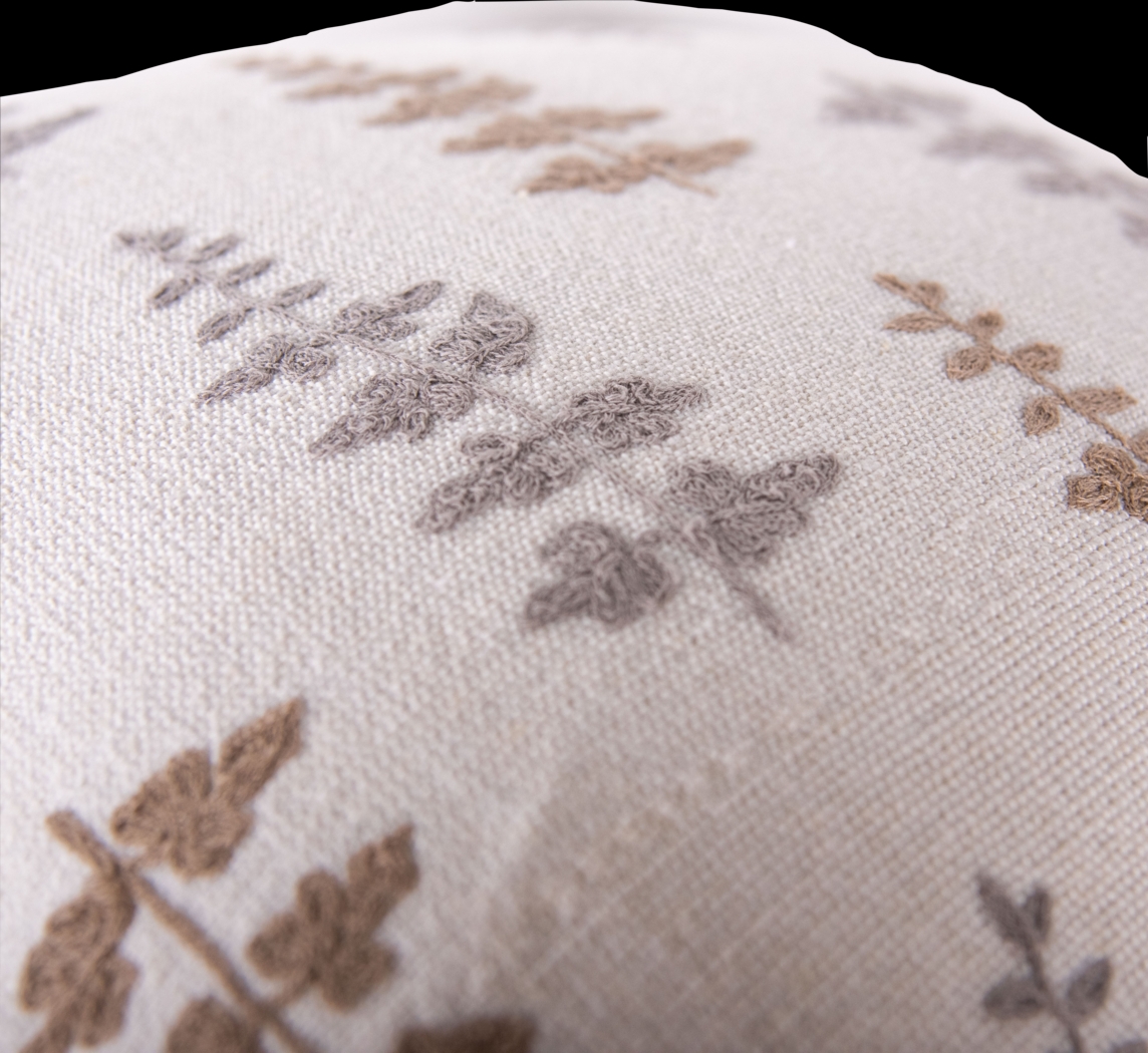 Kristel Natural Indoor/Outdoor Accent Pillow - Thumbnail - Image 4