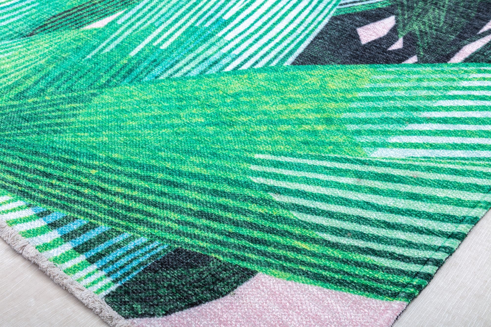 Kulaca Pink 7'10 x 10' Rug - Thumbnail - Image 4