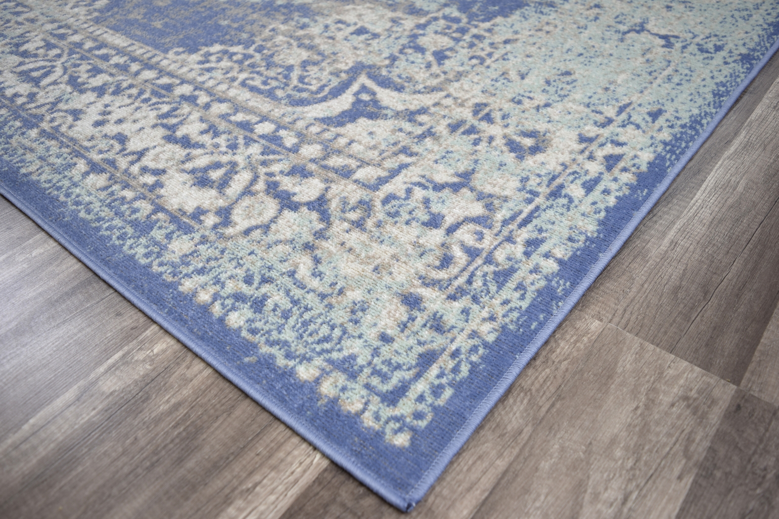 Kynan Light Blue 5'1 x 7' Rug - Thumbnail - Image 2