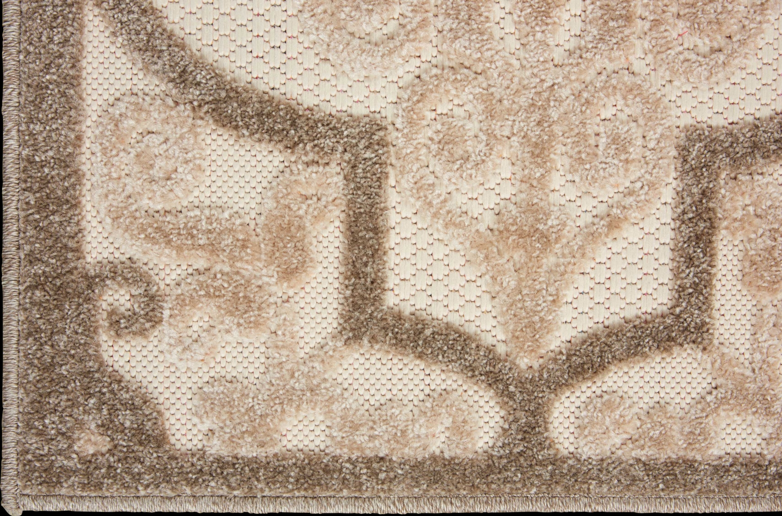 Kyrah Cream 8' x 11' Indoor/Outdoor Rug - Thumbnail - Image 2