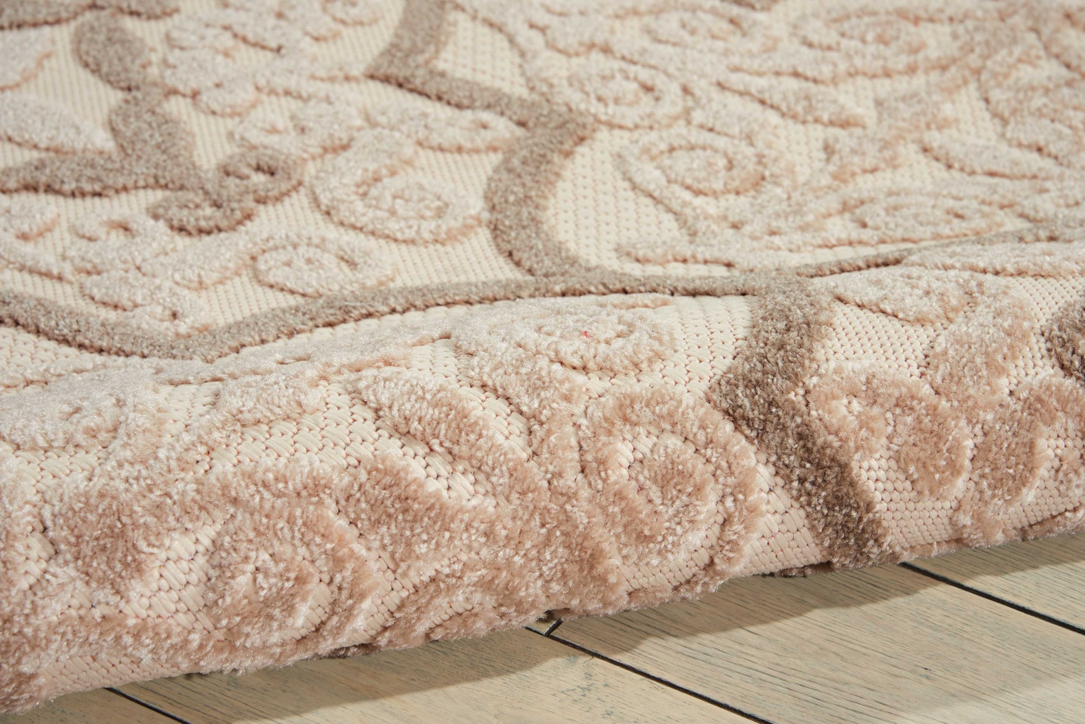 Kyrah Cream 8' x 11' Indoor/Outdoor Rug - Thumbnail - Image 3