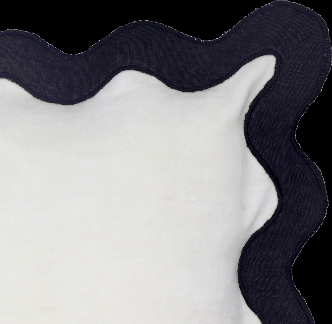 Lafora Black and White Accent Pillow - Thumbnail - Image 4