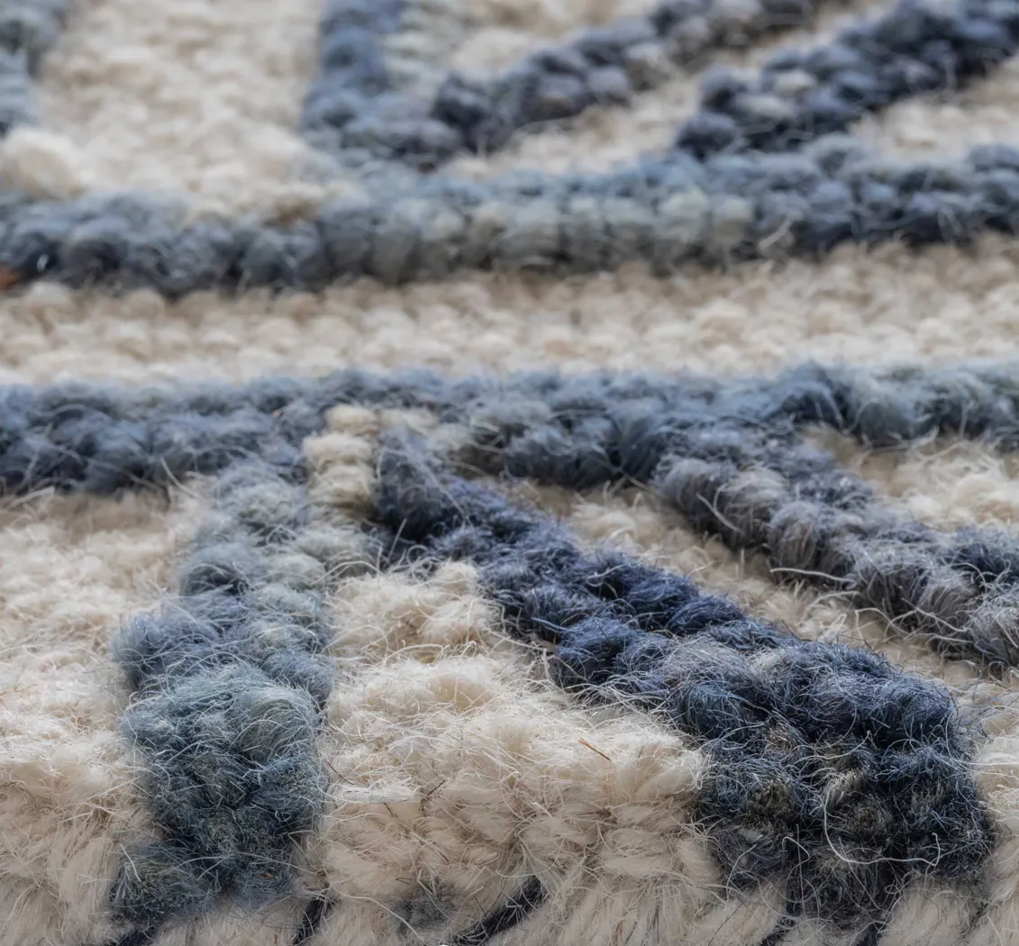 Lageo Blue 8' x 10' Rug - Thumbnail - Image 4