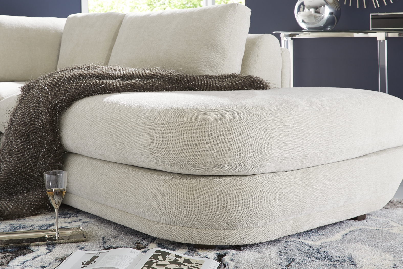 Laguna Hills Dove 2 Pc Sectional - Thumbnail - Image 4