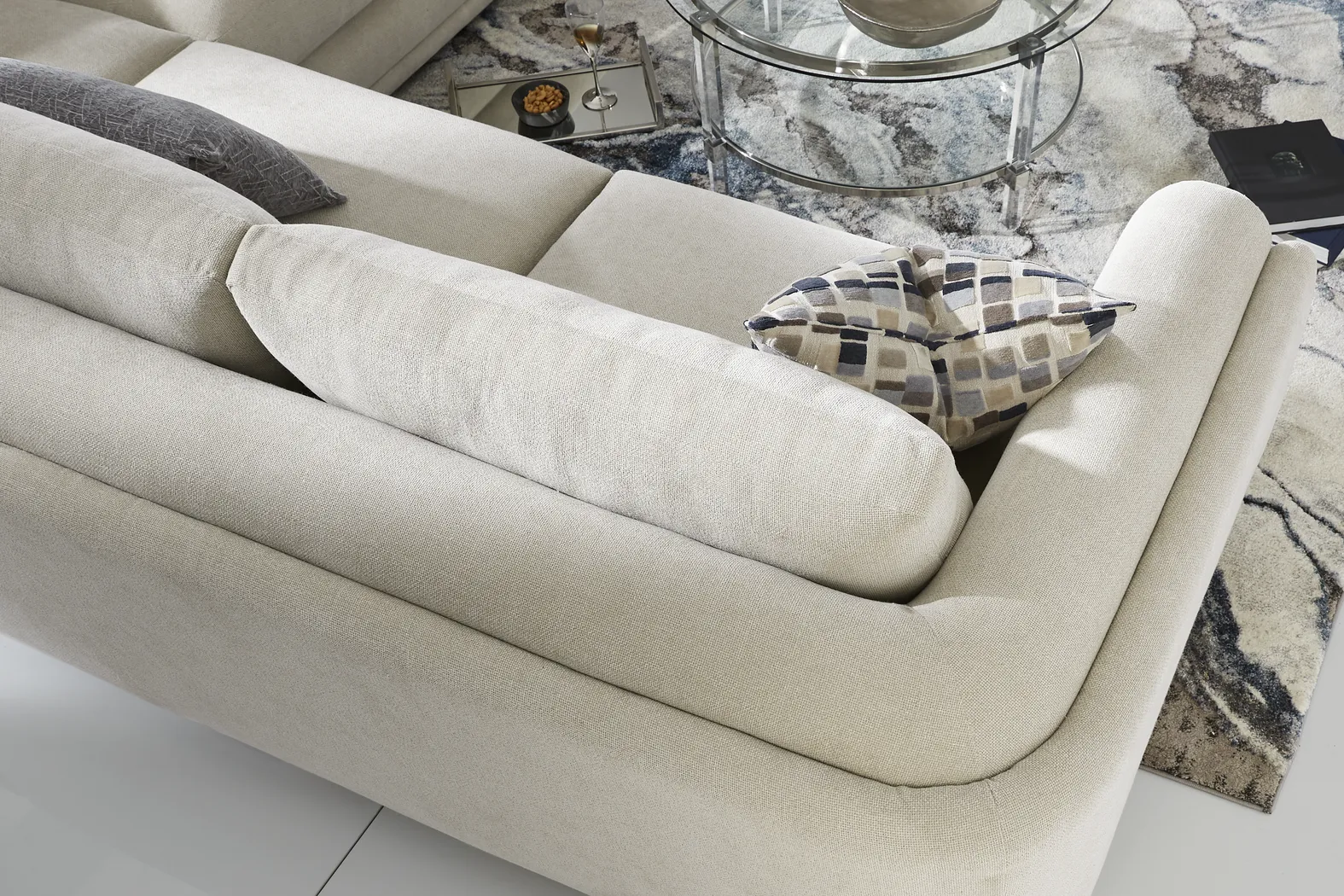 Laguna Hills Dove 5 Pc Sectional Living Room - Thumbnail - Image 5