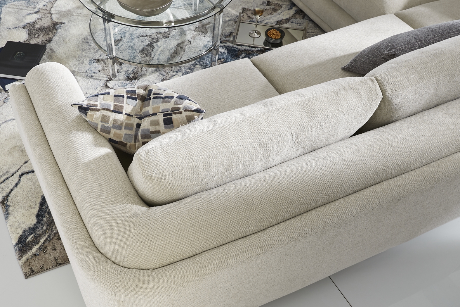 Laguna Hills Dove 5 Pc Sectional Living Room - Thumbnail - Image 5