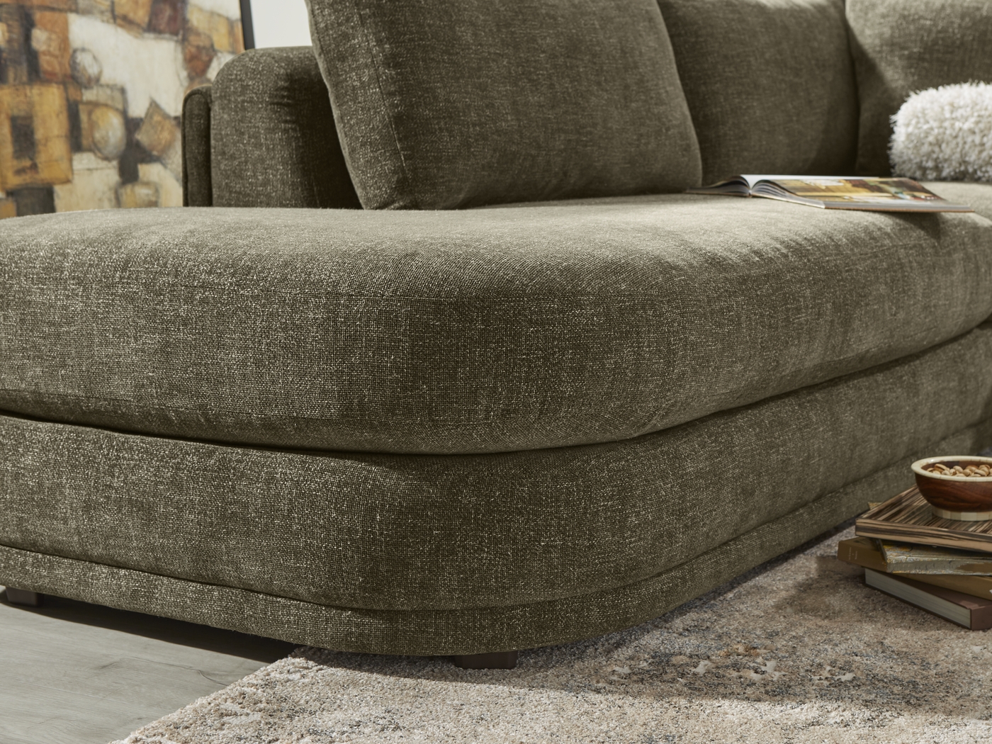 Laguna Hills Olive 5 Pc Sectional Living Room - Thumbnail - Image 9