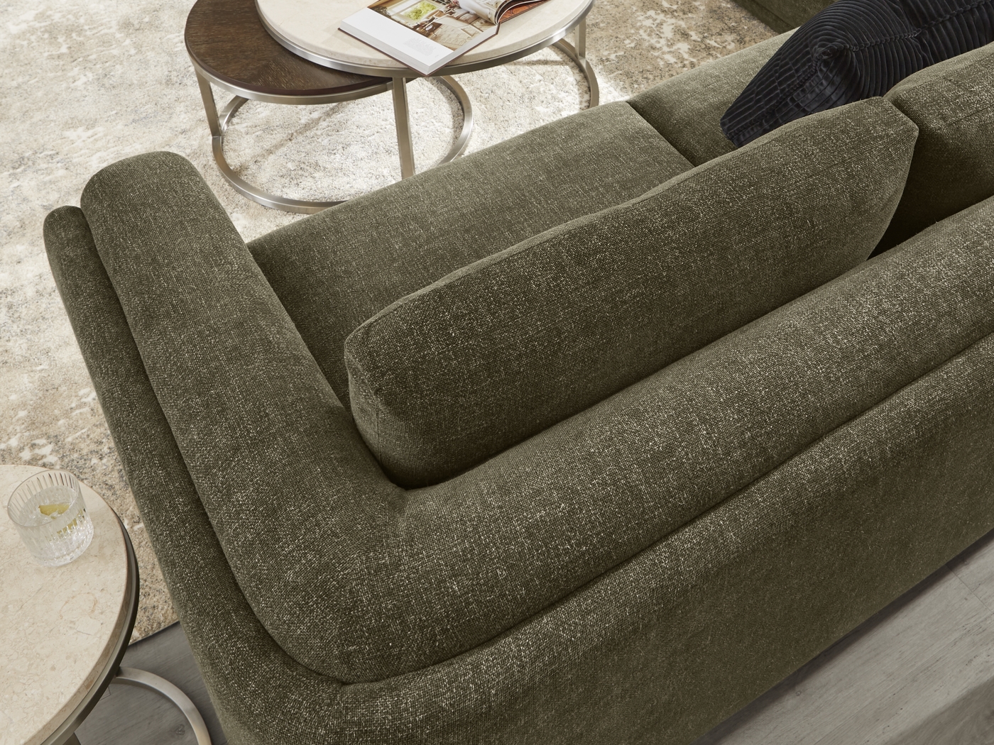 Laguna Hills Olive 5 Pc Sectional Living Room - Thumbnail - Image 8