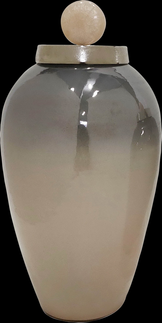 Lakotah Gold Vase - Thumbnail - Image 1