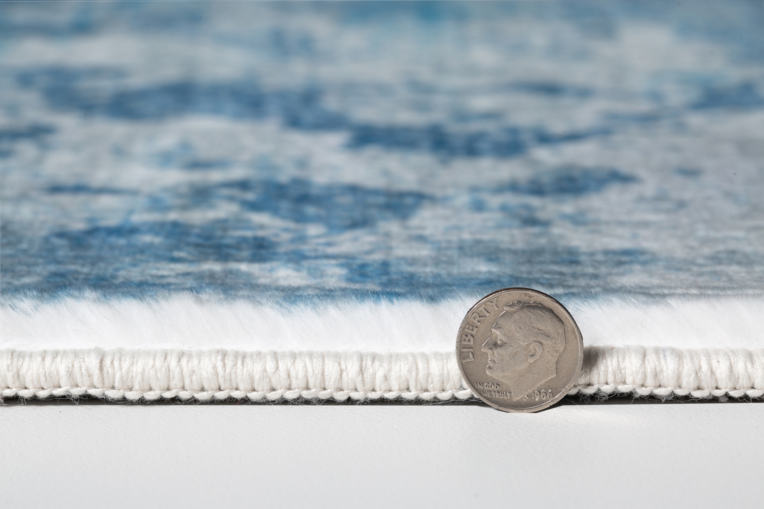 Lamanora Blue 7'6 x 10' Rug - Thumbnail - Image 3