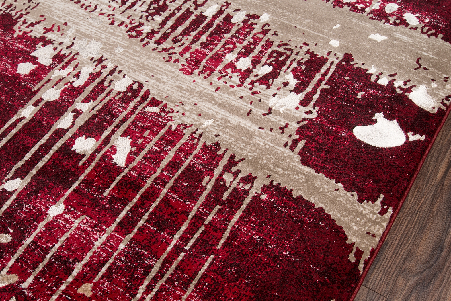 Lambros Red 5' x 7'6 Rug - Thumbnail - Image 4