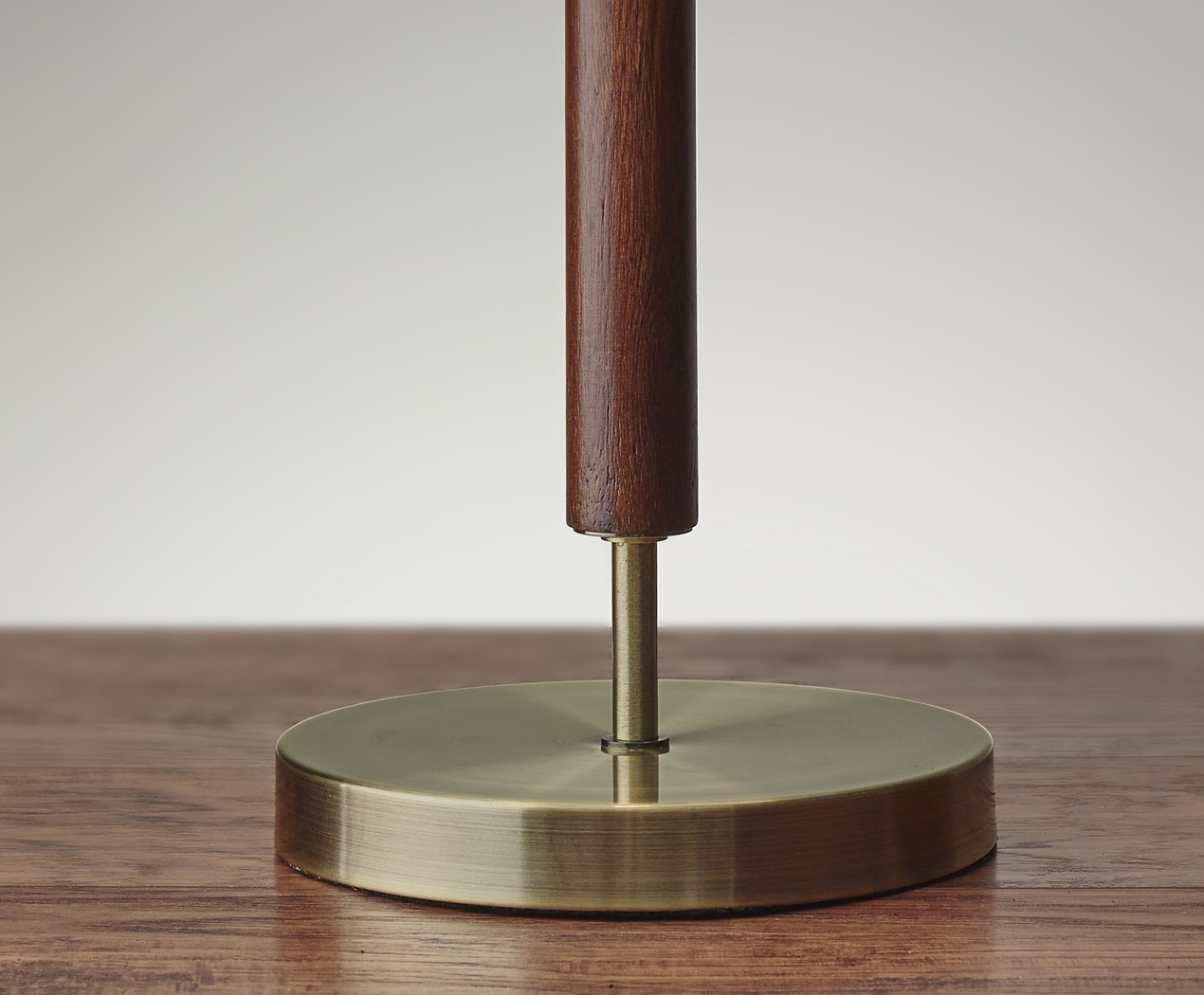 Landmark Lane Walnut Lamp - Thumbnail - Image 3