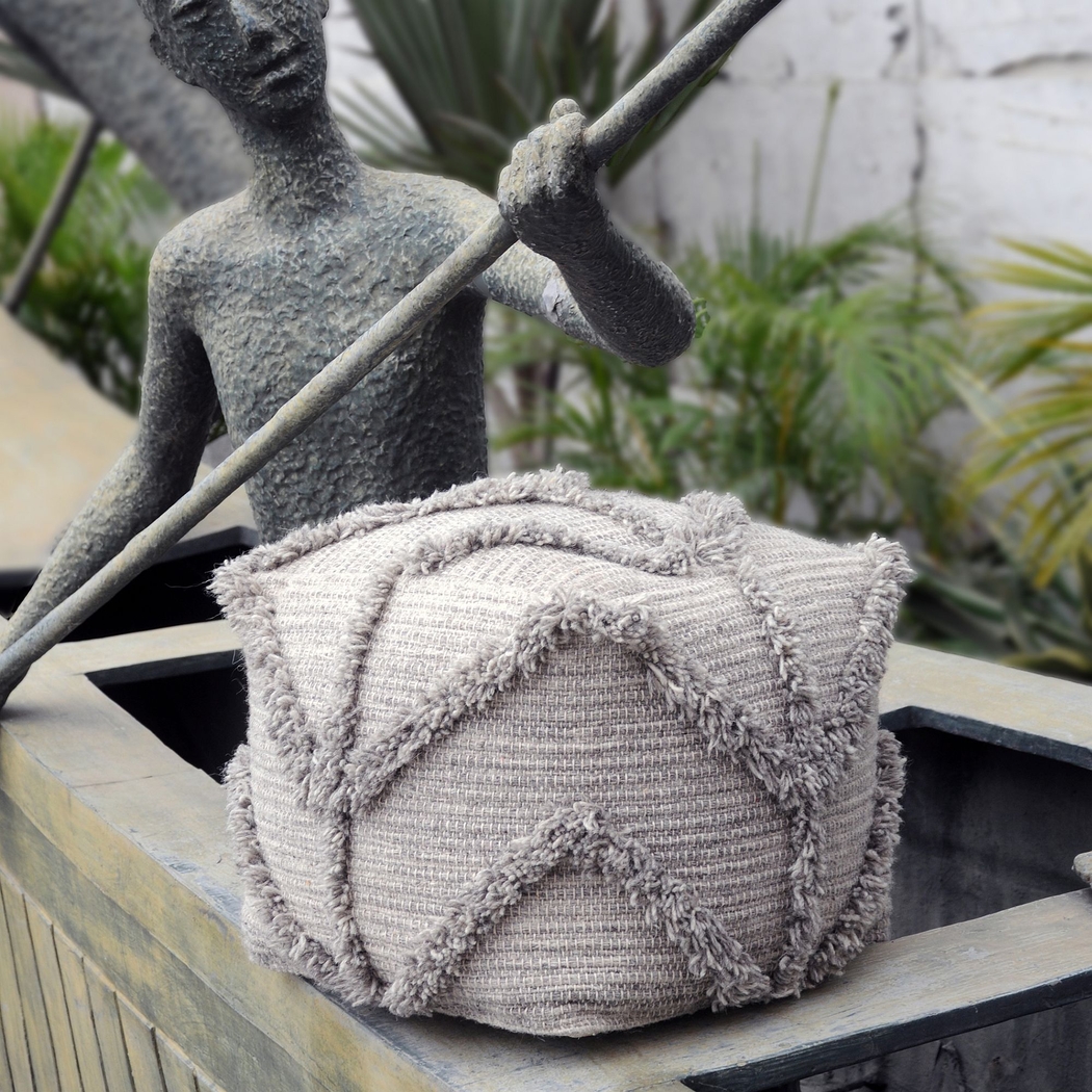 Landress Gray Ottoman - Thumbnail - Image 2