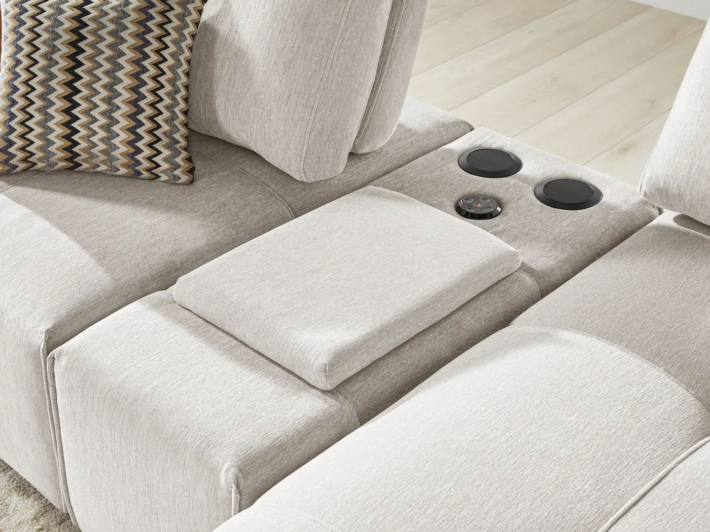 Laney Beige 5 Pc Sectional - Image 7