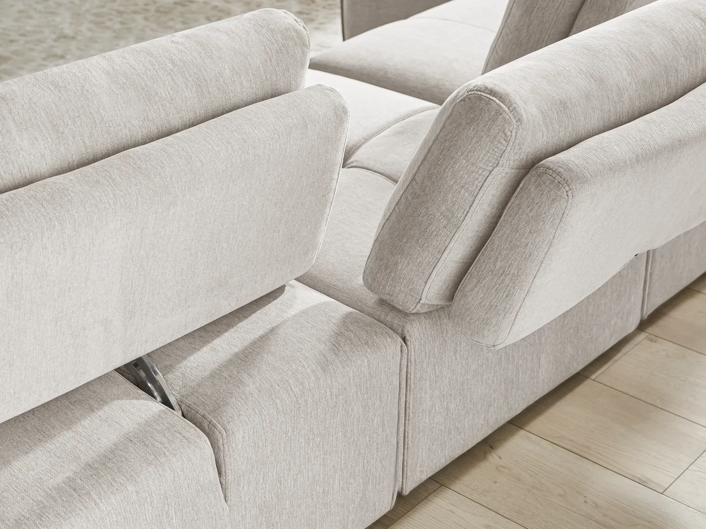 Laney Beige 6 Pc Sectional Living Room - Thumbnail - Image 6