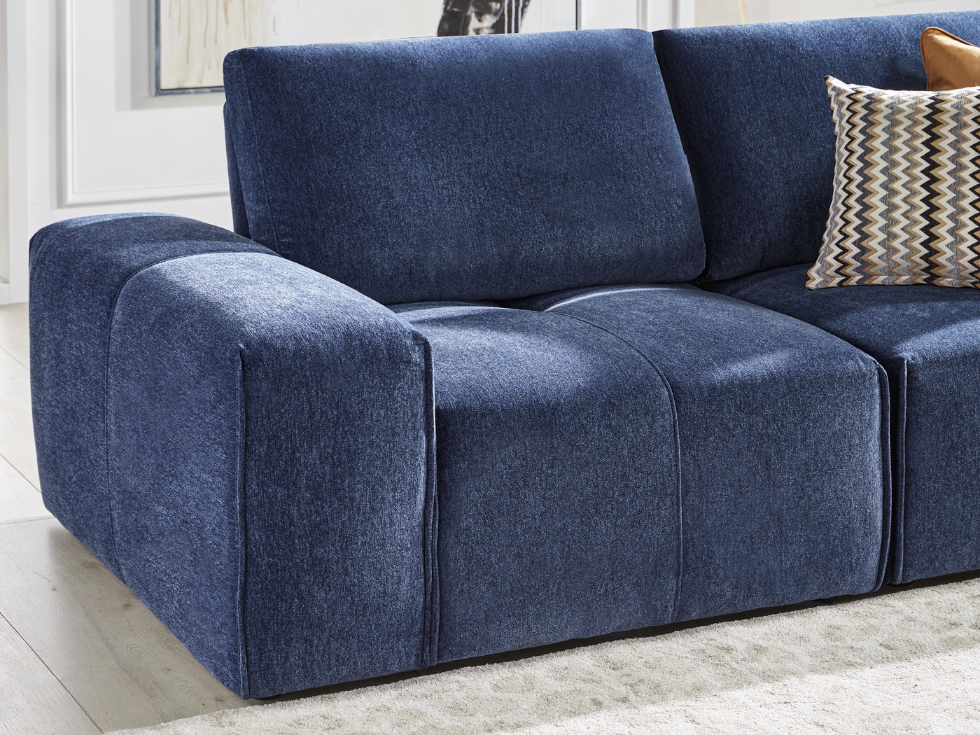 Laney Blue 6 Pc Sectional Living Room - Thumbnail - Image 5
