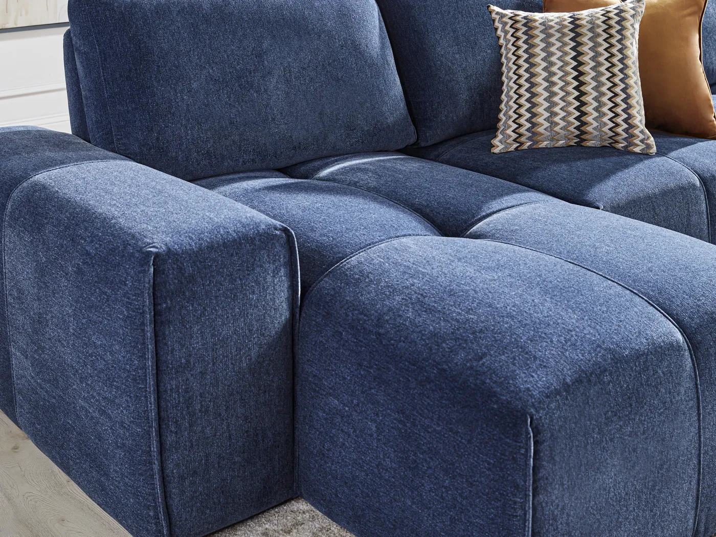 Laney Blue 7 Pc Sectional - Image 8