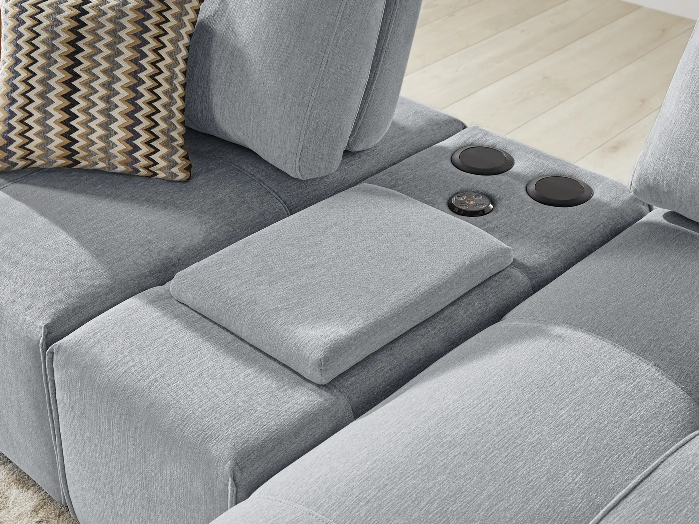 Laney Gray 7 Pc Sectional - Image 9