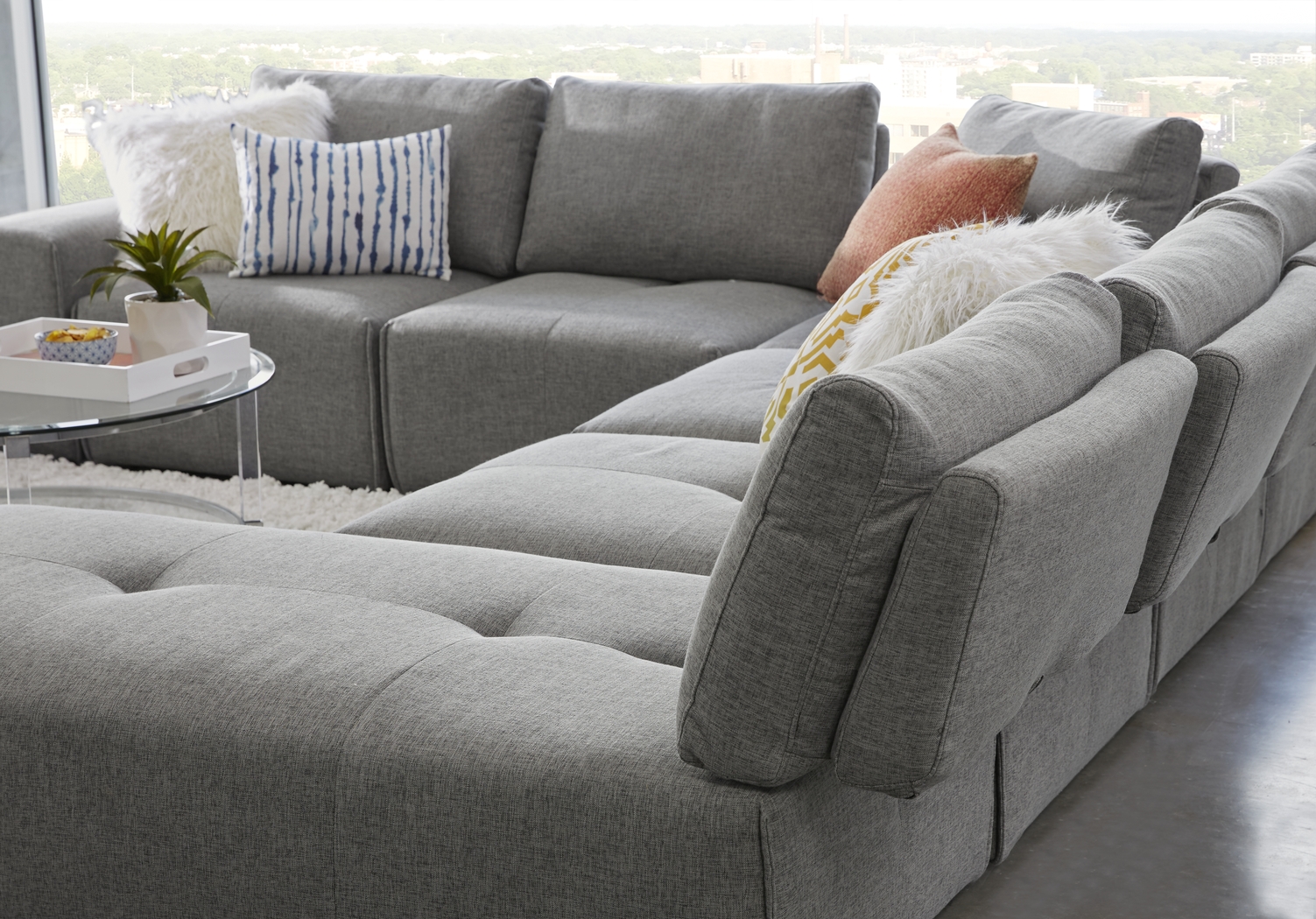 Laney Park Dark Gray 6 Pc Sectional - Thumbnail - Image 4