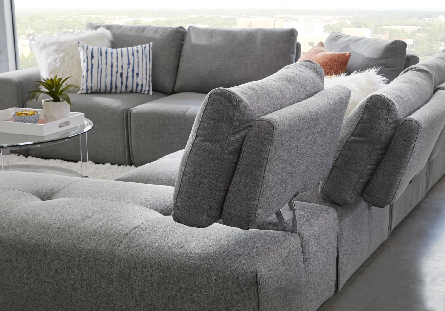 Laney Park Dark Gray 9 Pc Sectional Living Room - Thumbnail - Image 5