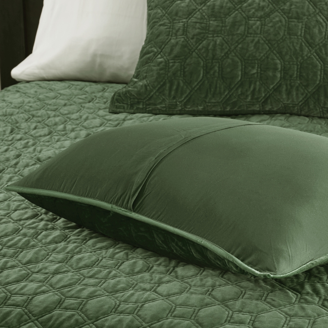 Larah Green 3 Pc Queen Coverlet Set - Thumbnail - Image 6