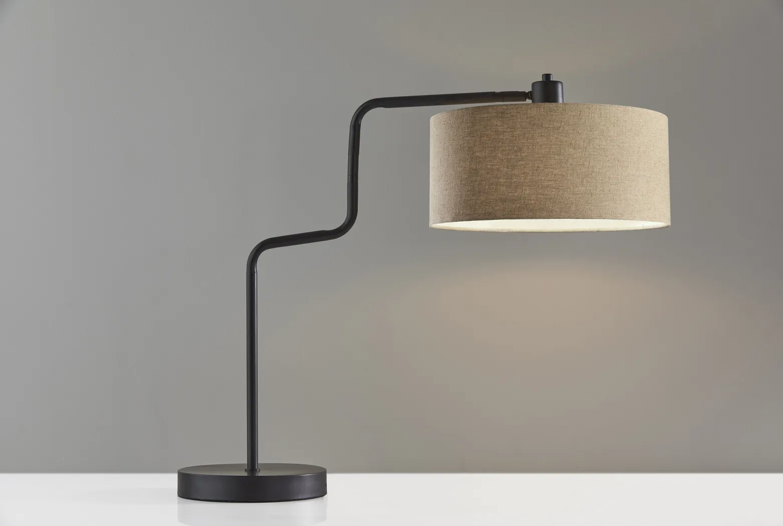 Lariat Circle Bronze Lamp - Thumbnail - Image 4