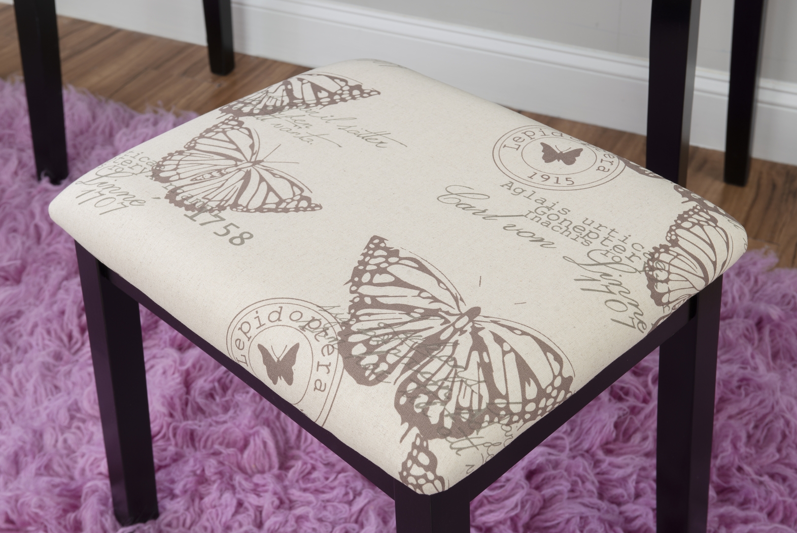 Larkbunting Black Vanity Set - Thumbnail - Image 17