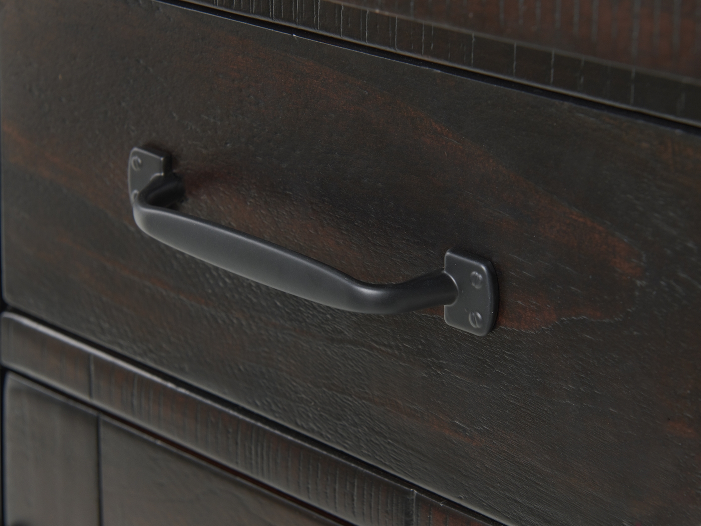 Larkhall Brown Chairside Table - Thumbnail - Image 5