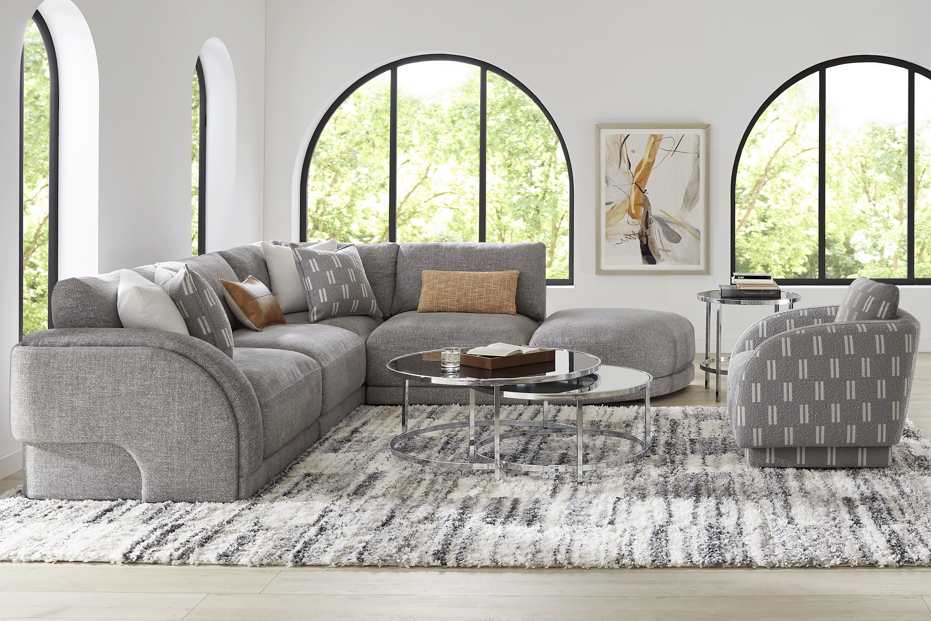 Latham Court Gray 5 Pc Sectional - Thumbnail - Image 2