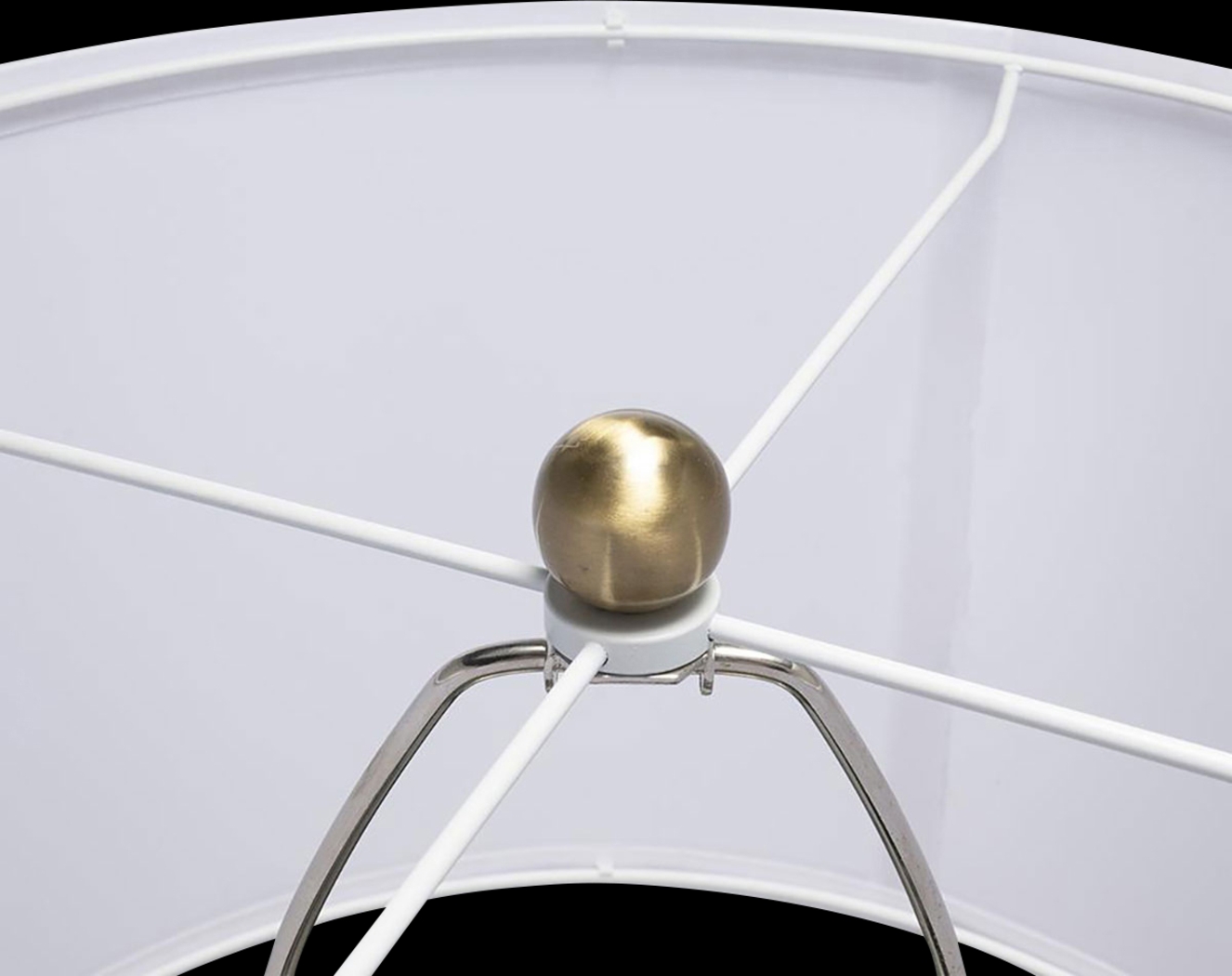 Lauder Cove Gold Lamp - Thumbnail - Image 4