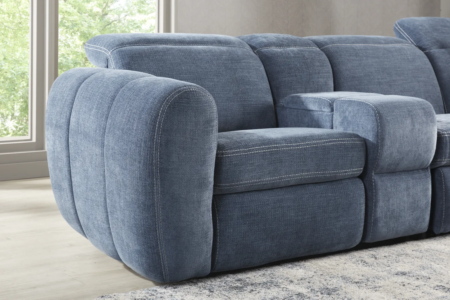  Laurel Heights Sectional - Thumbnail - Image 7