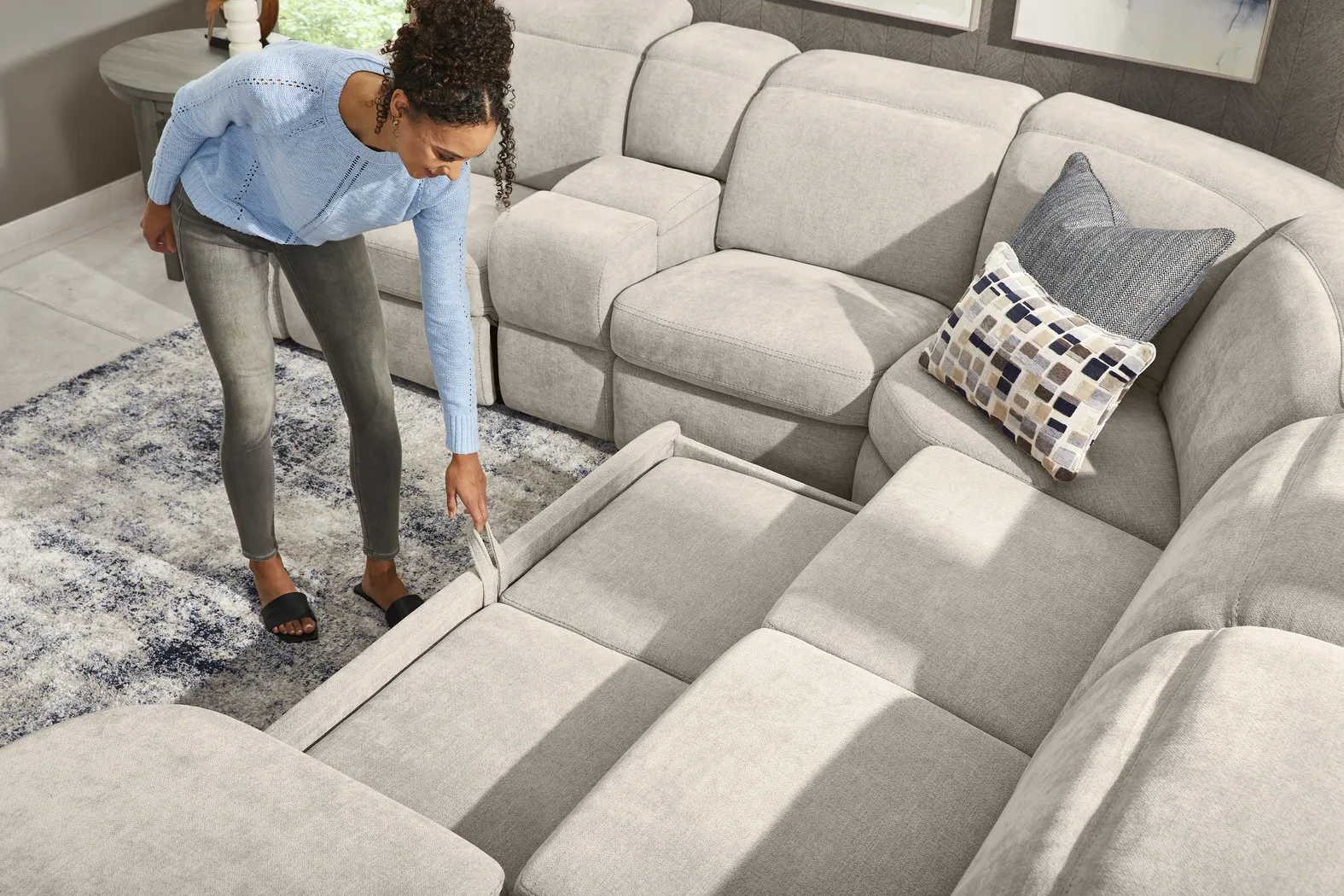 Laurel Heights Gray 6 Pc Dual Power Reclining Sleeper Sectional - Image 6