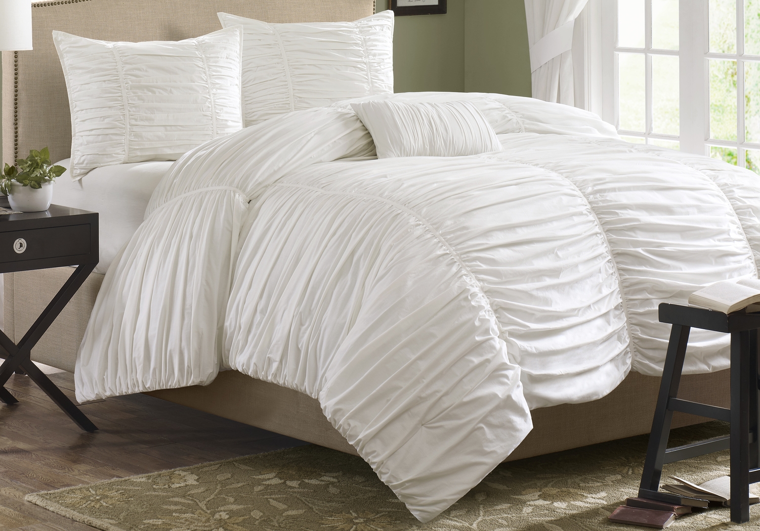 Lauryn White 4 Pc King Duvet Set - Thumbnail - Image 1