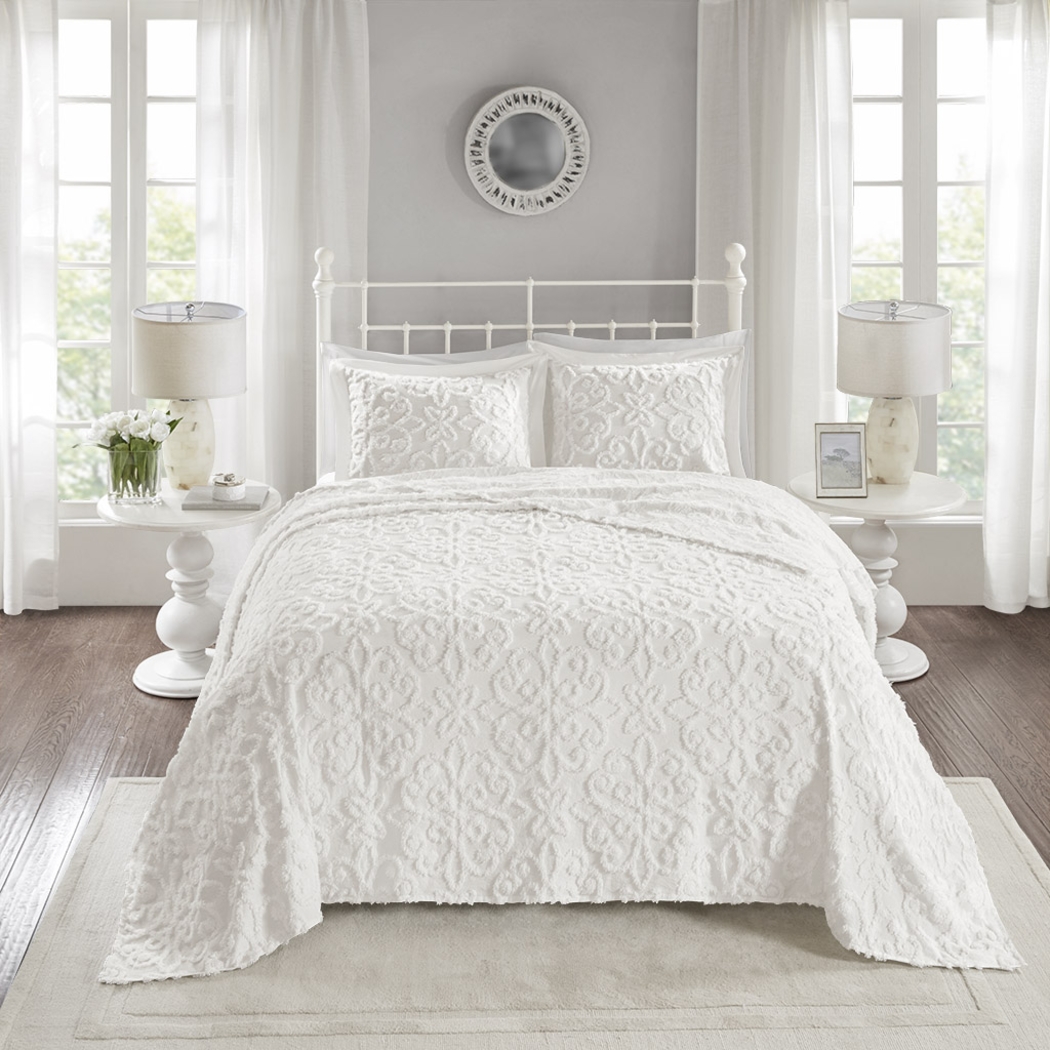 Laussat White 3 Pc King/California King Bedspread Set - Thumbnail - Image 2