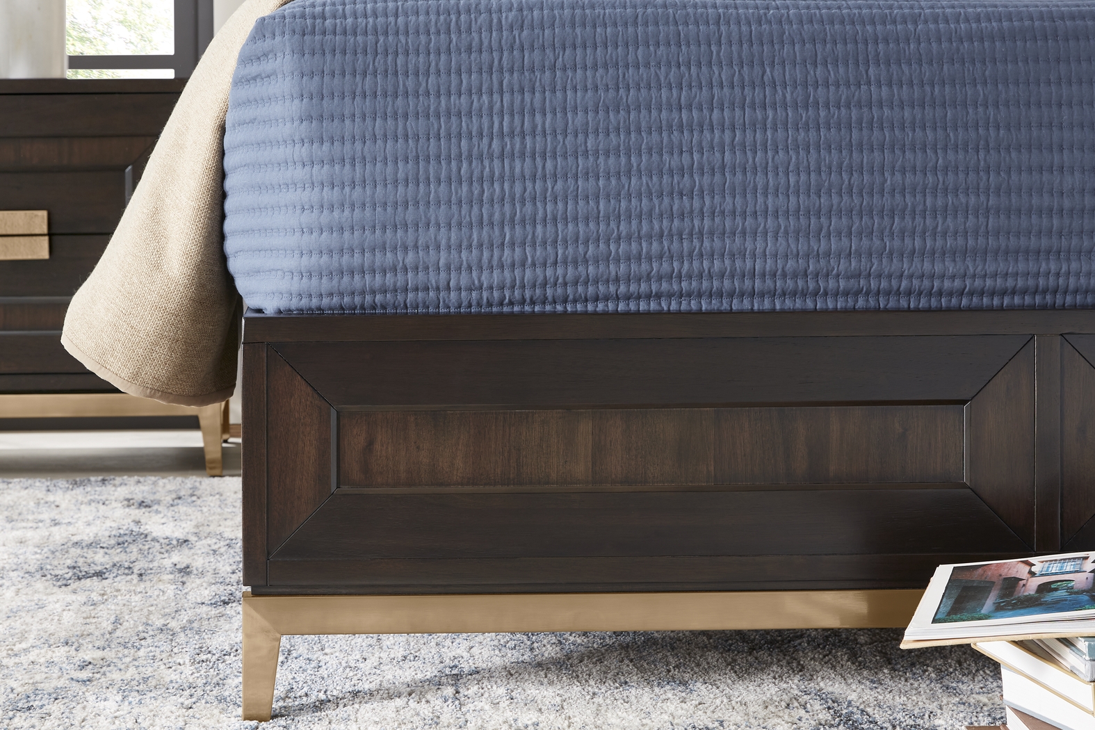 Lavo Brown Cherry 7 Pc Queen Bedroom - Thumbnail - Image 4