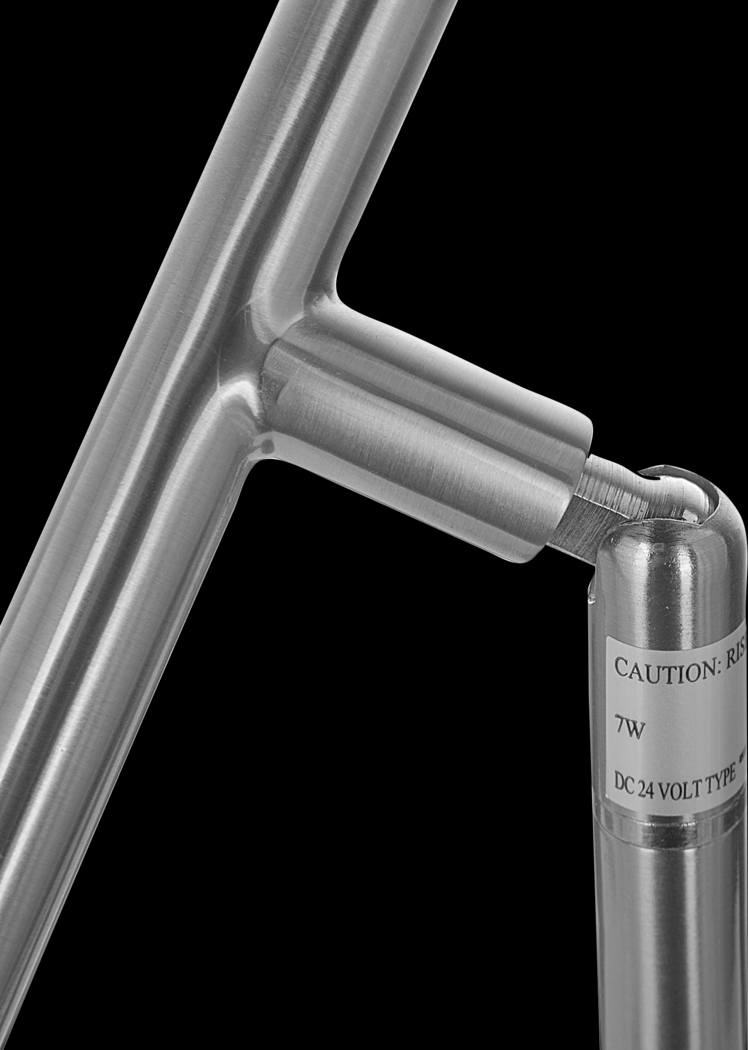 Lawnton Loop Silver Lamp - Thumbnail - Image 4