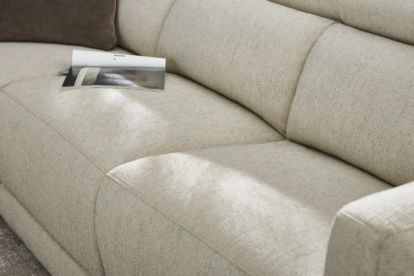 Layton Beige 3 Pc Dual Power Reclining Sectional - Image 7
